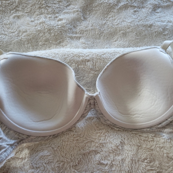 Bra - Picture 2 of 3